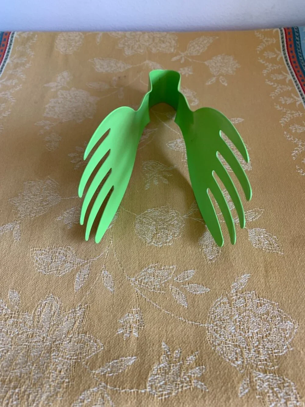 Small Danish lime green salad serving tongs